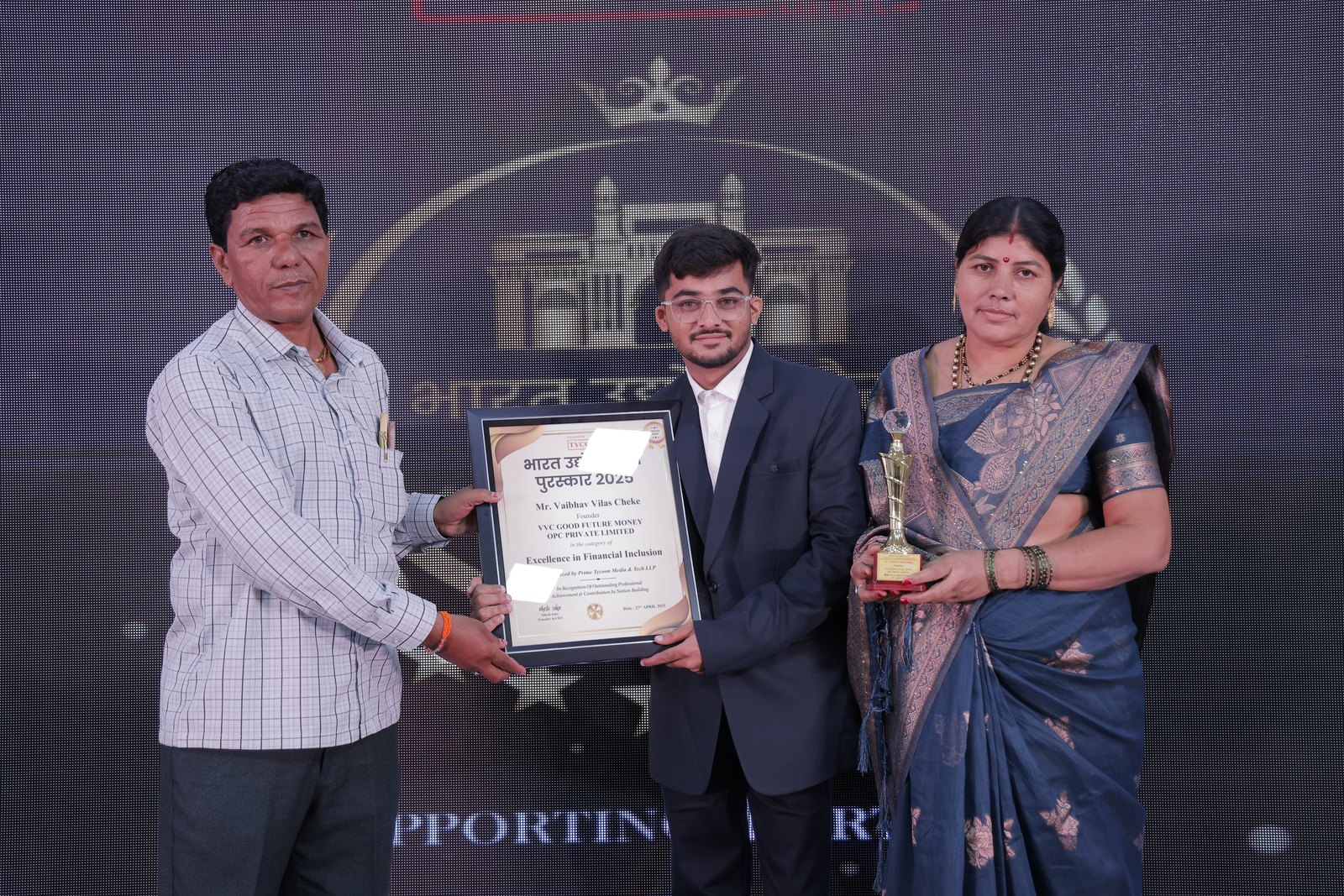 Founder receiving the Bharat Udyog Gaurav Puraskar 2025